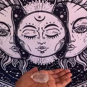 Quartz crystal with free Scrunchie